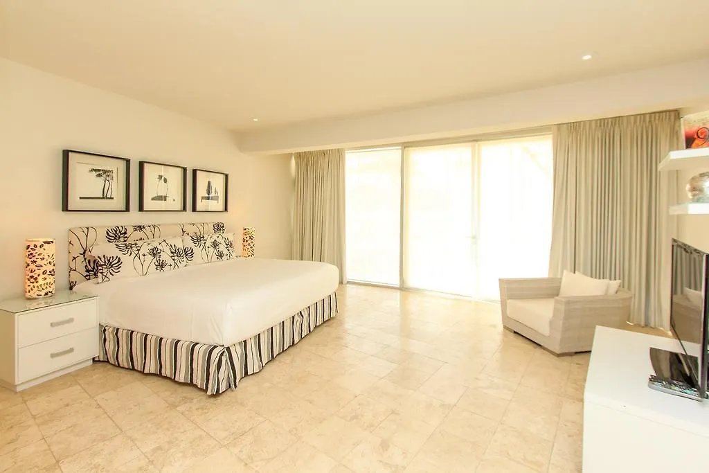 Gorgeous Magia Beachside Condos By Stella Rentals Playa del Carmen Appartamento